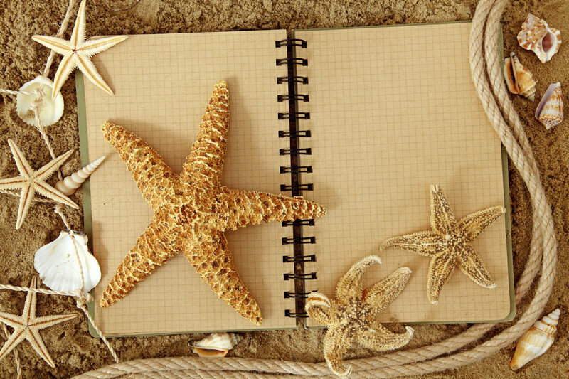 Starfish and Seashells — Beige