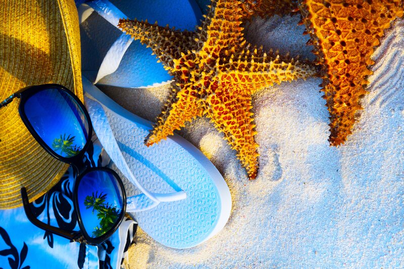 Starfish on Sand — Blue, Relaxed