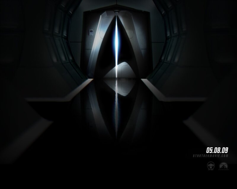 Starfleet Emblem in Corridor