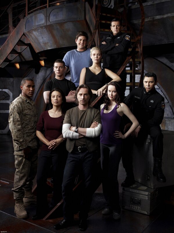 Stargate Atlantis cast group photo