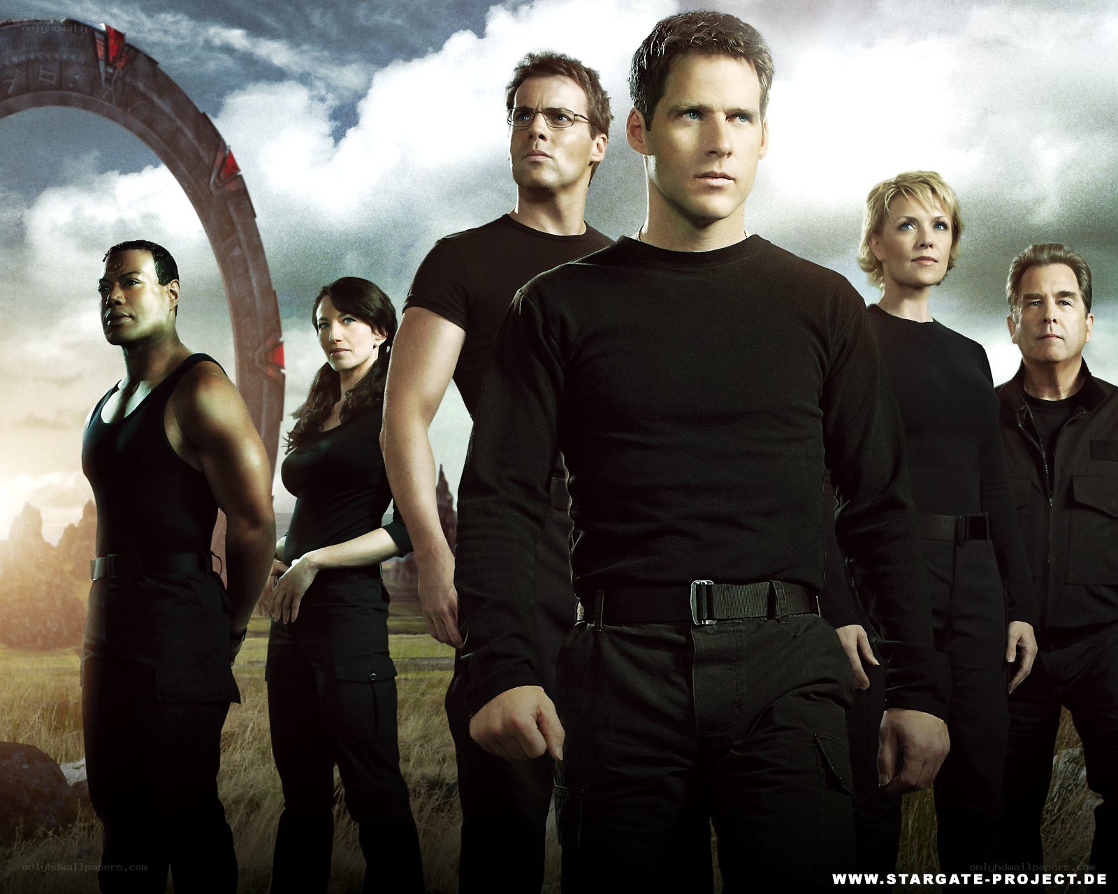 Stargate SG-1 cast portrait