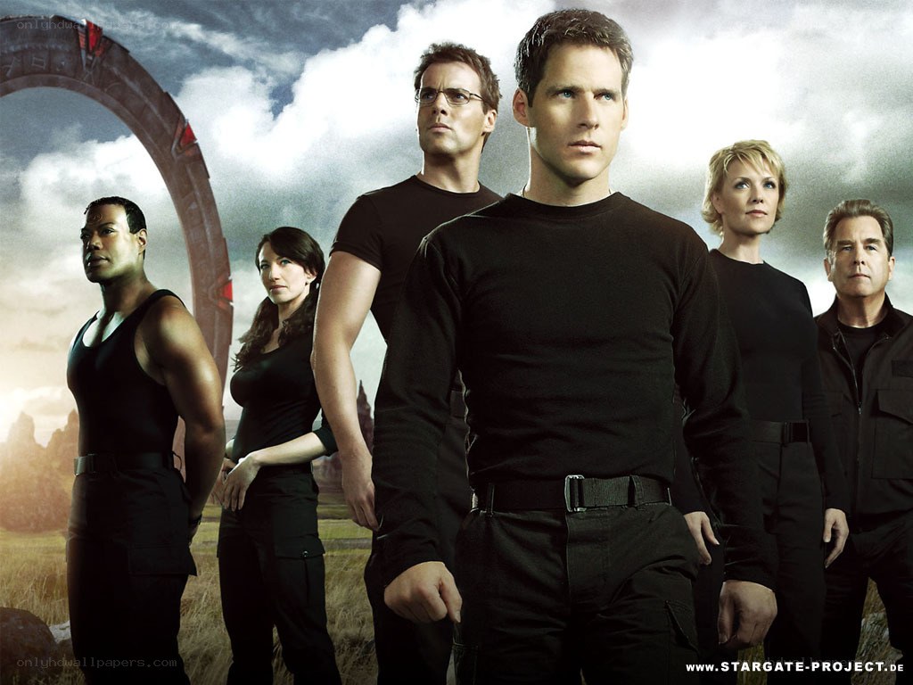 Stargate SG-1 cast promotional image