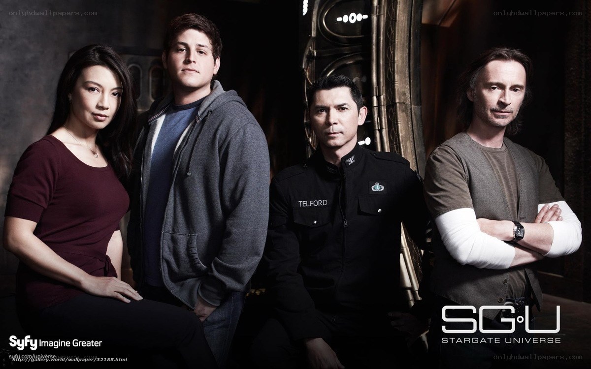 Stargate Universe cast photo