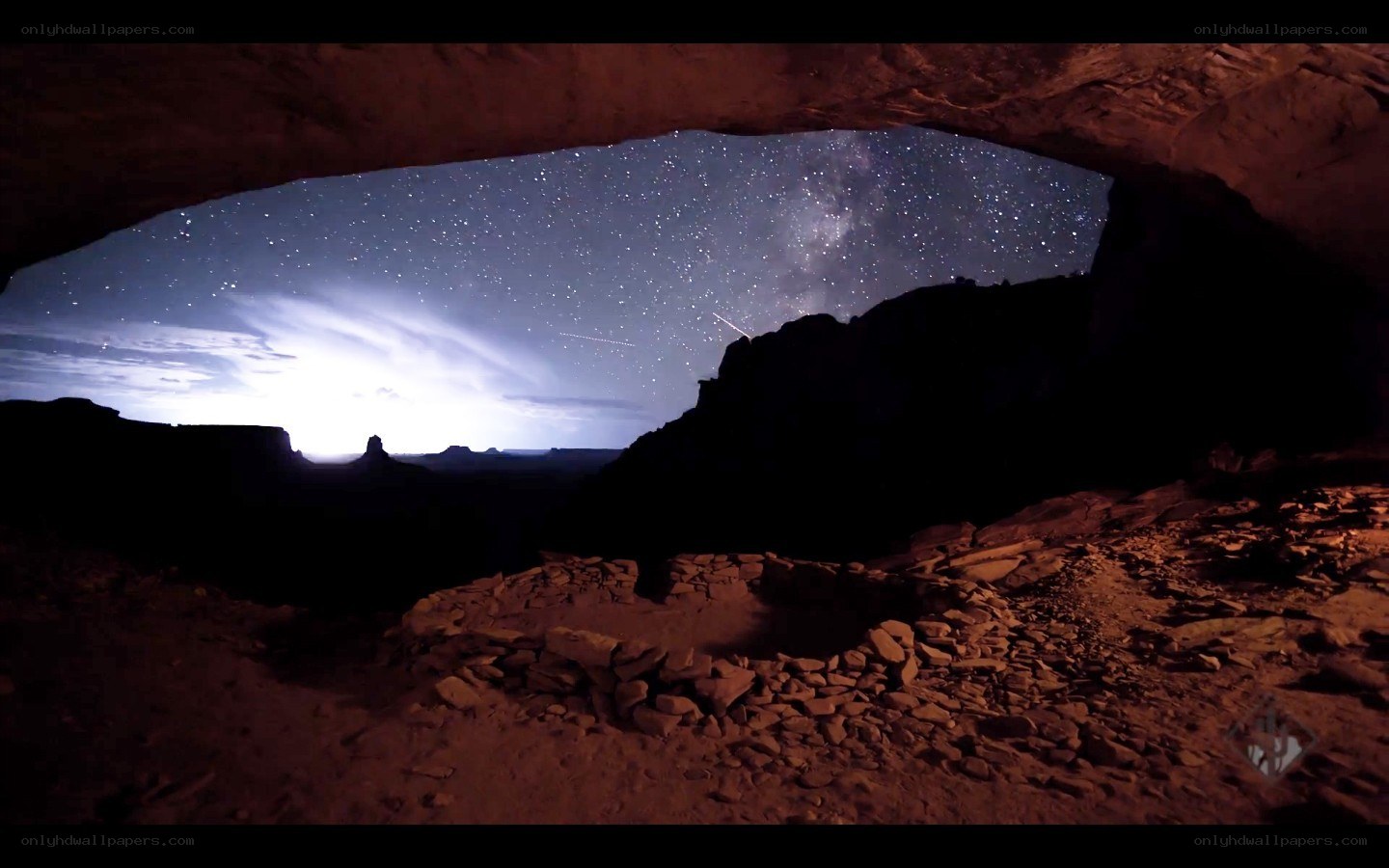 Starry night under a natural arch
