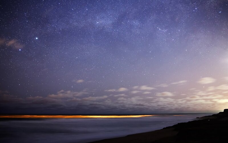 Starry Sky over Ocean — Purple