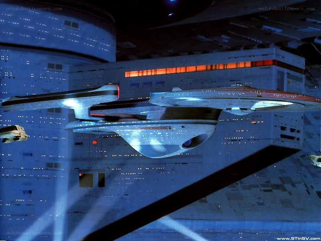 Starship at a space station