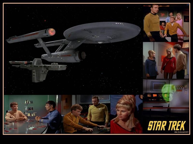 Starship Enterprise in Space — Black, Dramatic