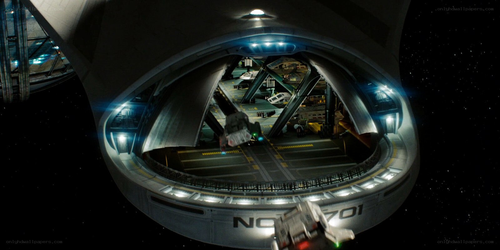 Starship hangar bay
