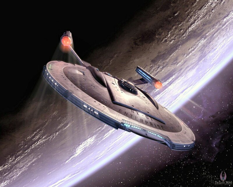 Starship in Orbit — Gray