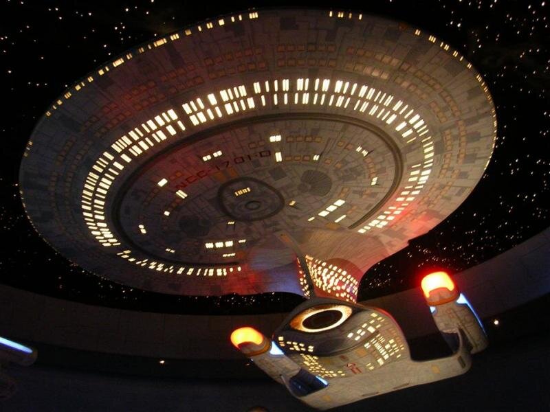 Starship Model — Gray