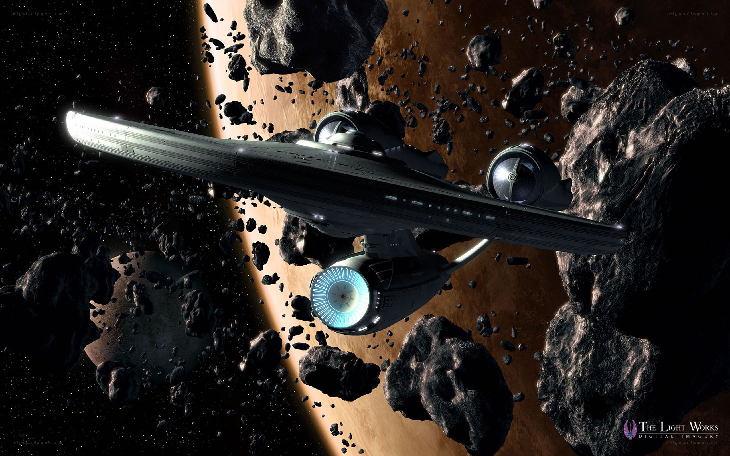 Starship navigating asteroid field