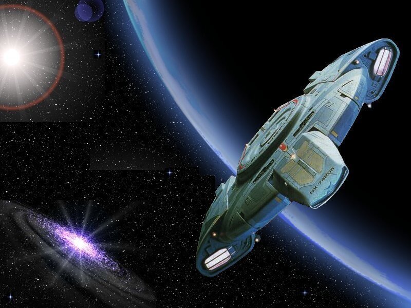 Starship near a planet