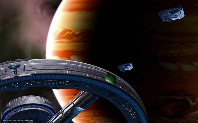 Starship near gas giant planet