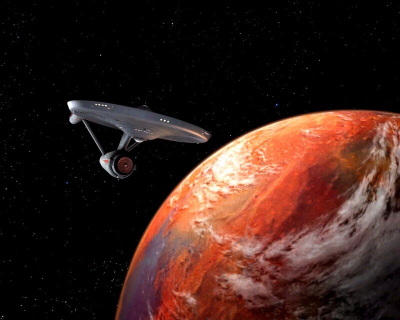 Starship near red planet