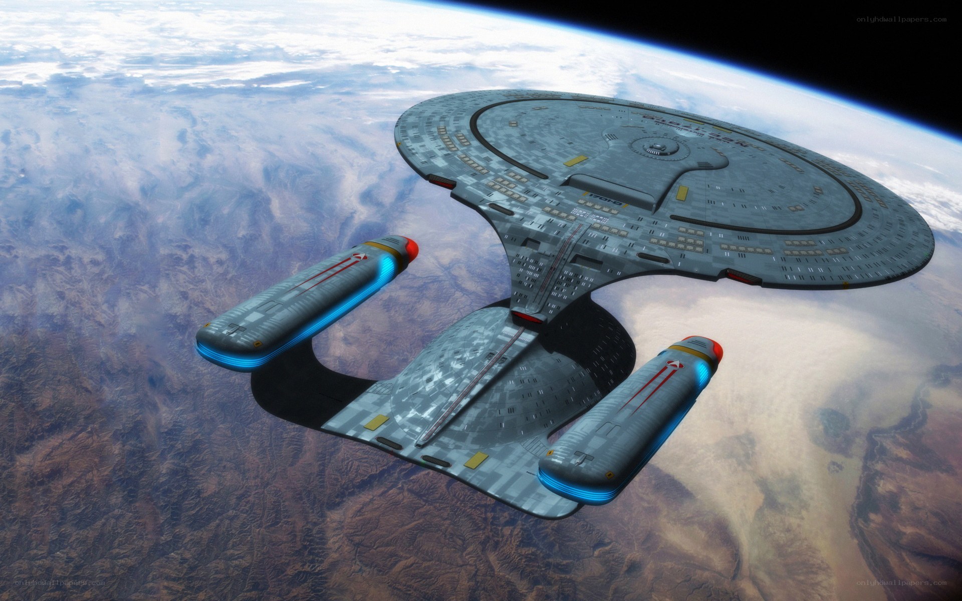 Starship orbiting a planet