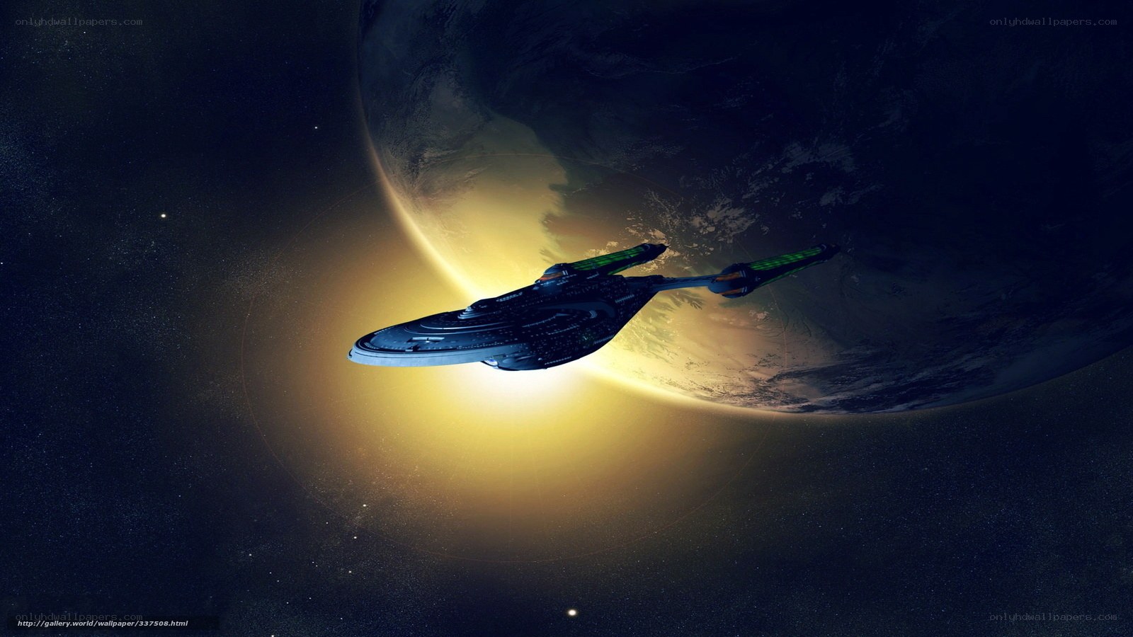 Starship orbiting a planet