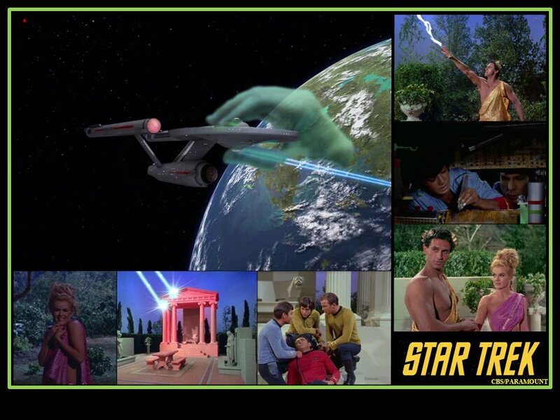 Starship Orbiting Planet — Green