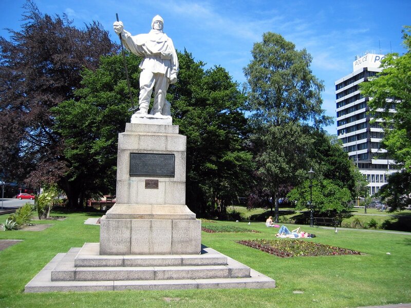 statue in a city park
