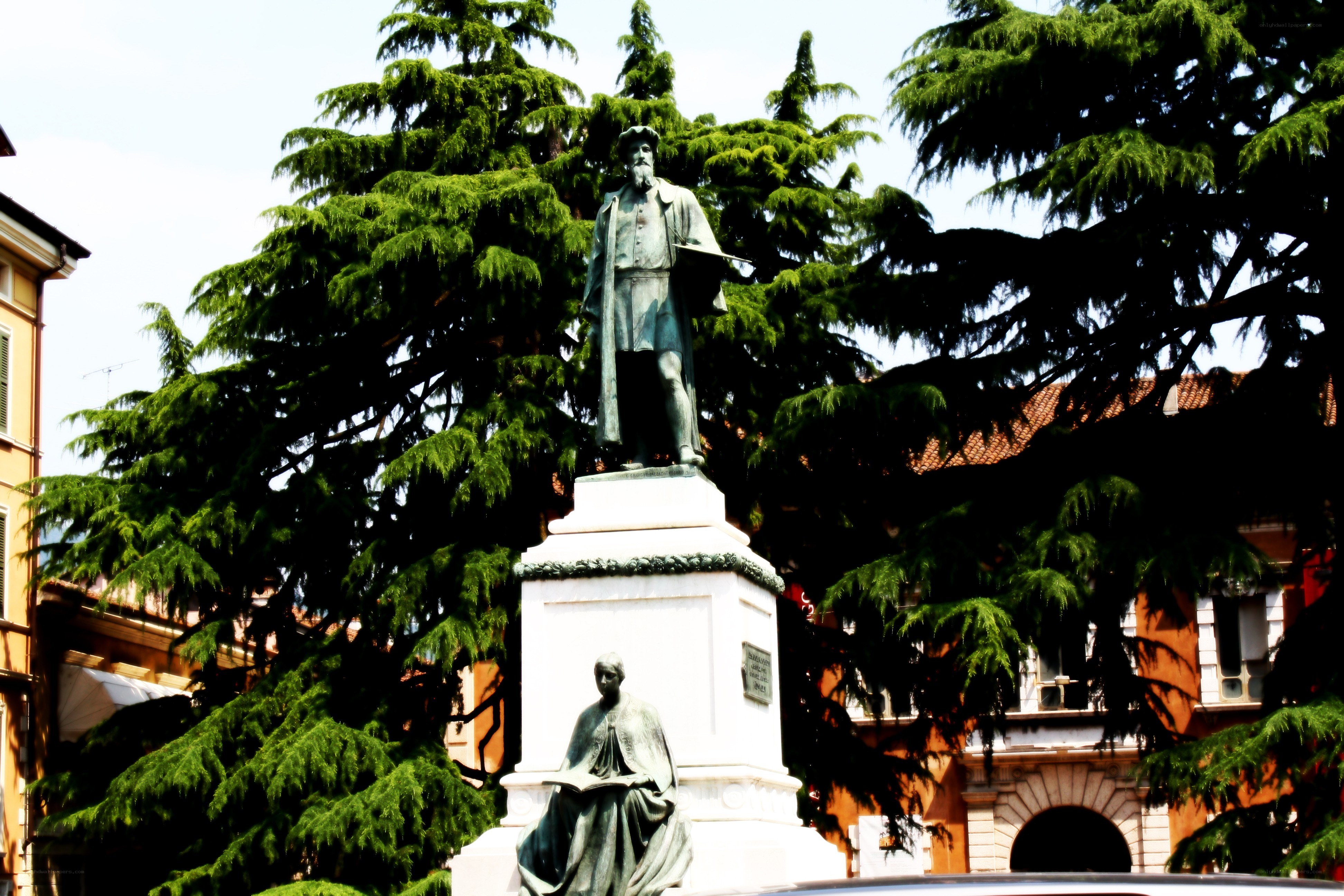 statue in a city square