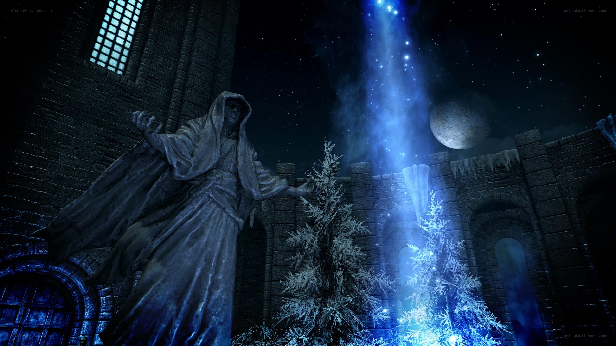 Statue in a dark courtyard