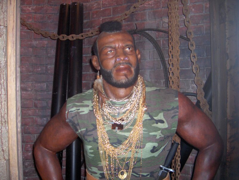 statue of a muscular man