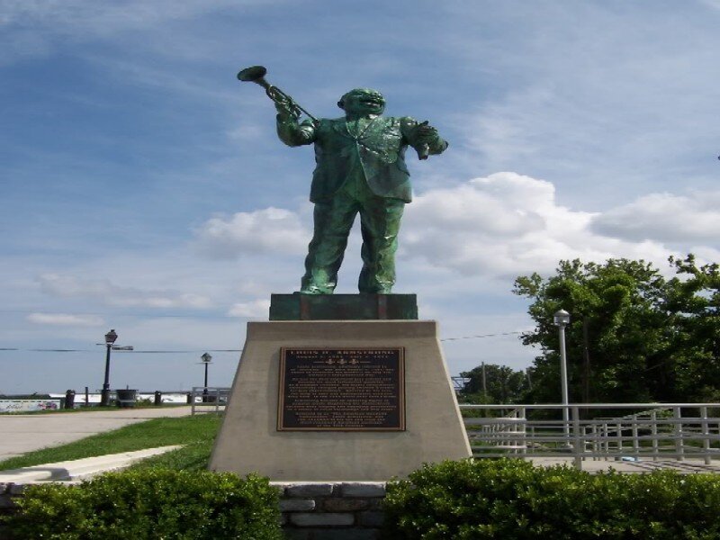 Statue of a Musician