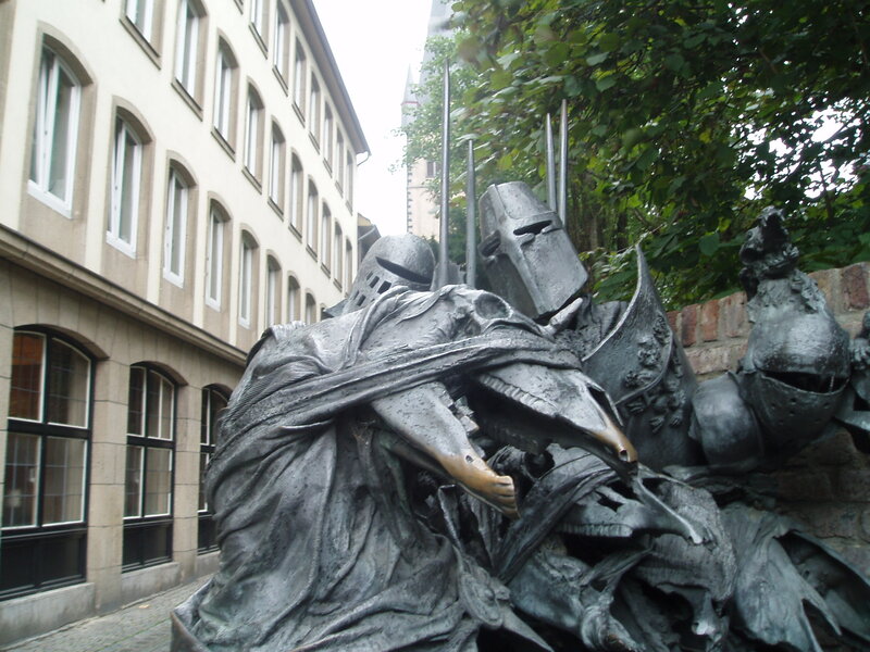 statue of armored knights