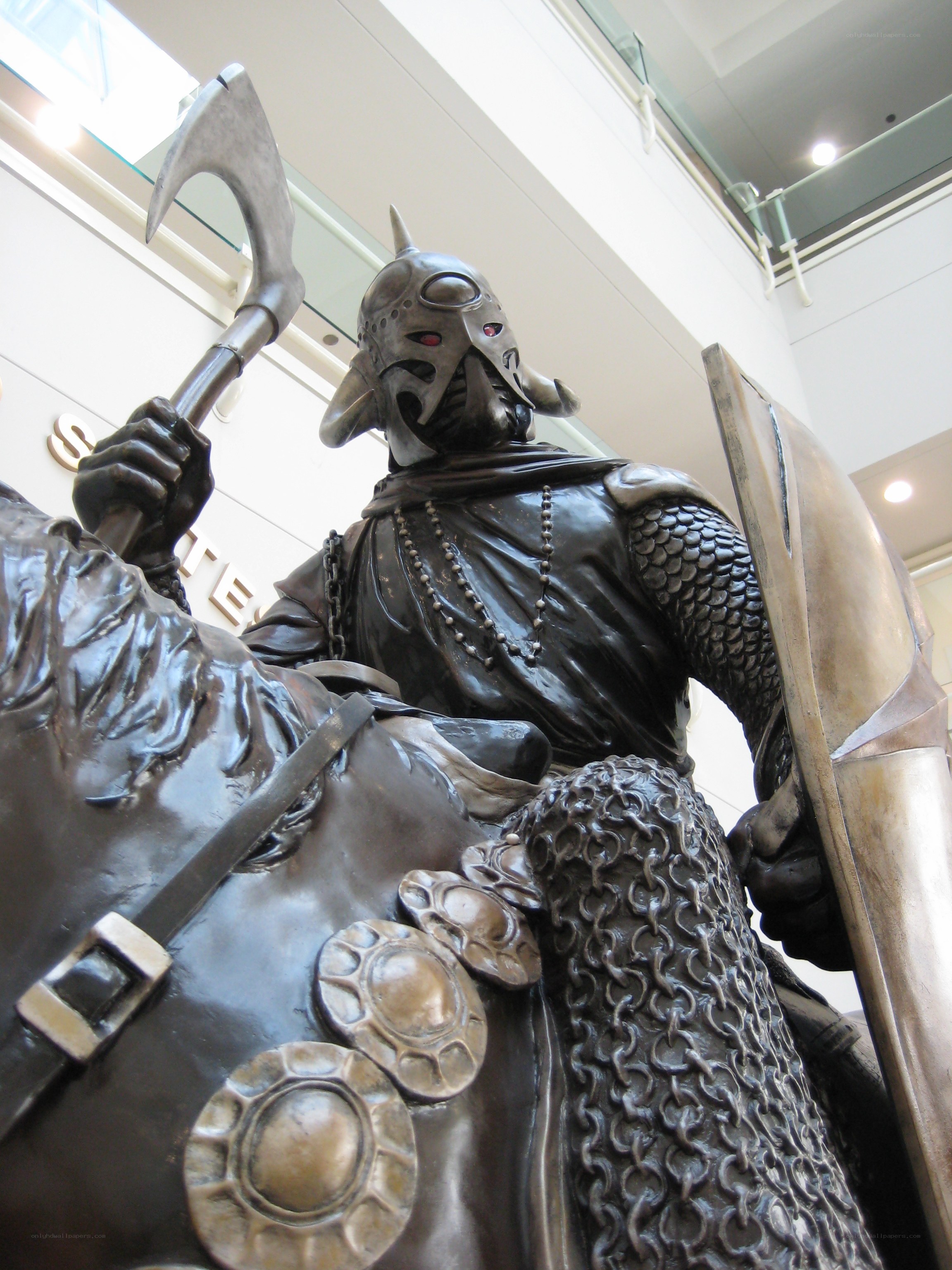 statue of armored warrior