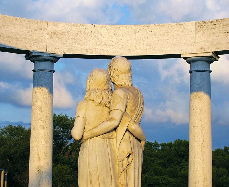 Statue of Embracing Couple — Blue