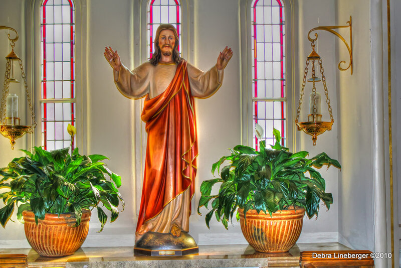 Statue of Jesus Christ — White, Serene