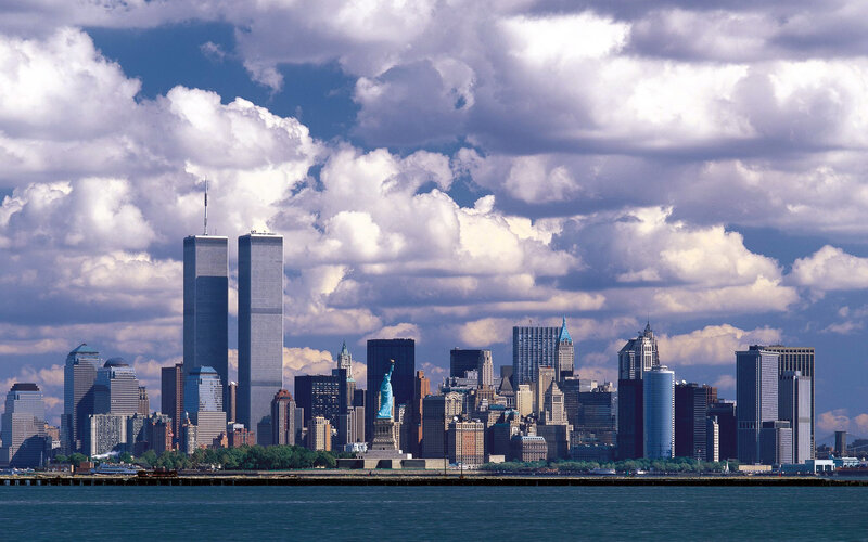 Statue of Liberty and Twin Towers — Blue