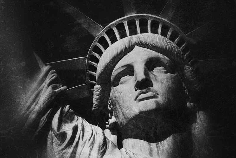 Statue of Liberty Head — Black