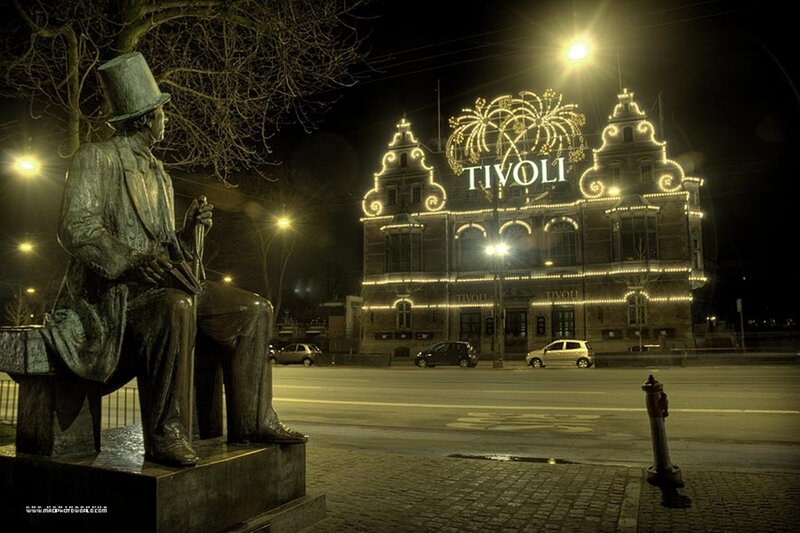 Statue of Man on Bench