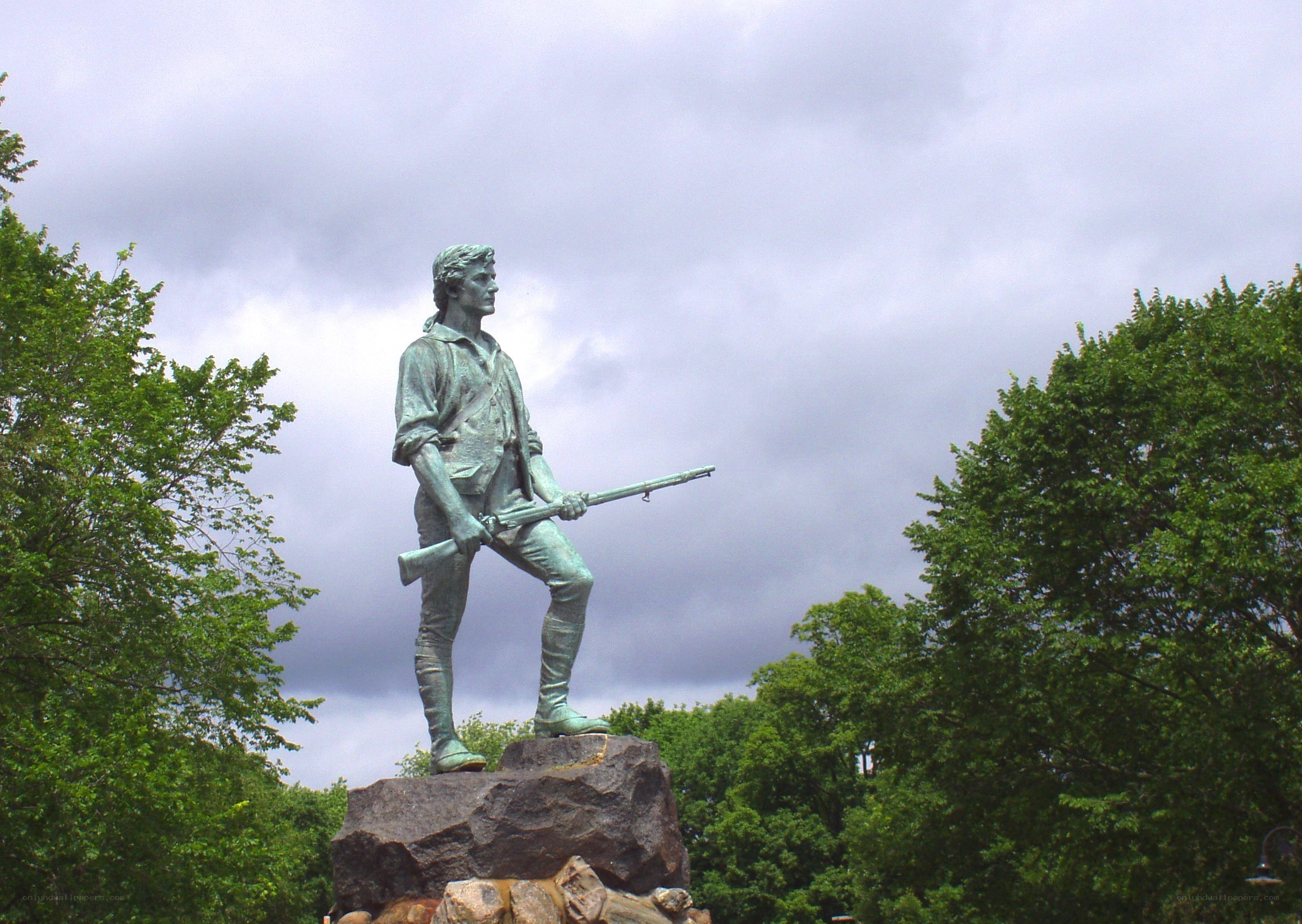 statue of minuteman