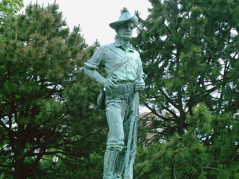 statue of soldier in park