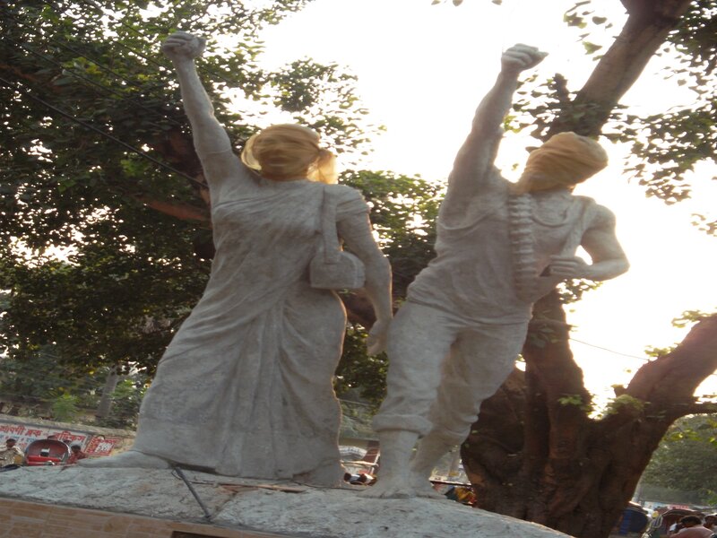 Statue of Two People