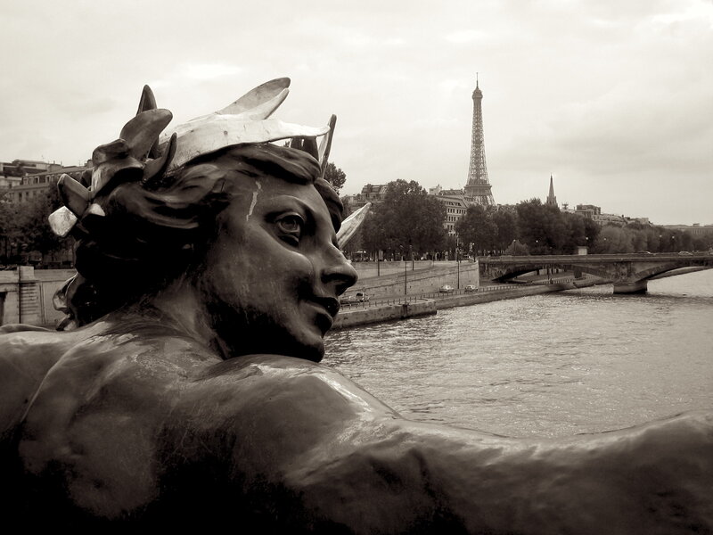 Statue with Eiffel Tower view
