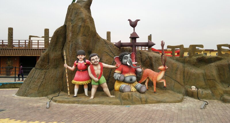 Statues of Children and Ganesha