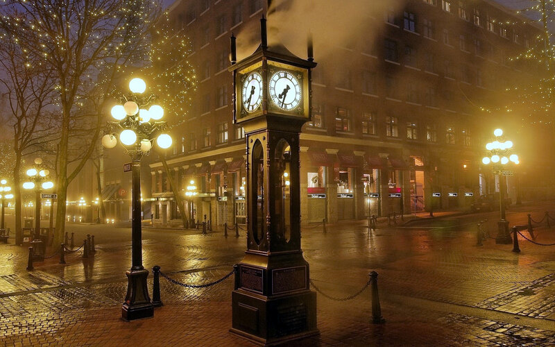 Steam Clock in City Square — Yellow, Atmospheric