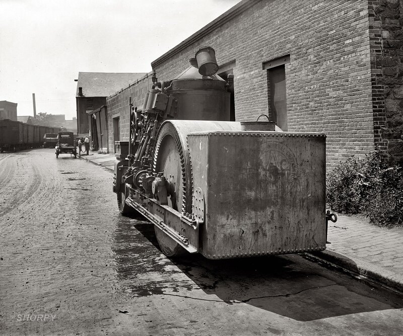 Steam-powered road roller
