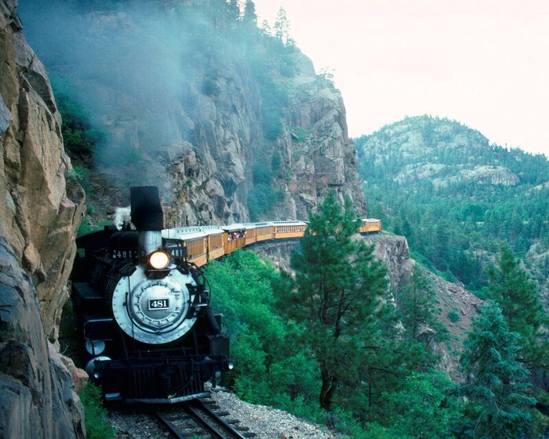 Steam Train in Canyon — Green, Dramatic
