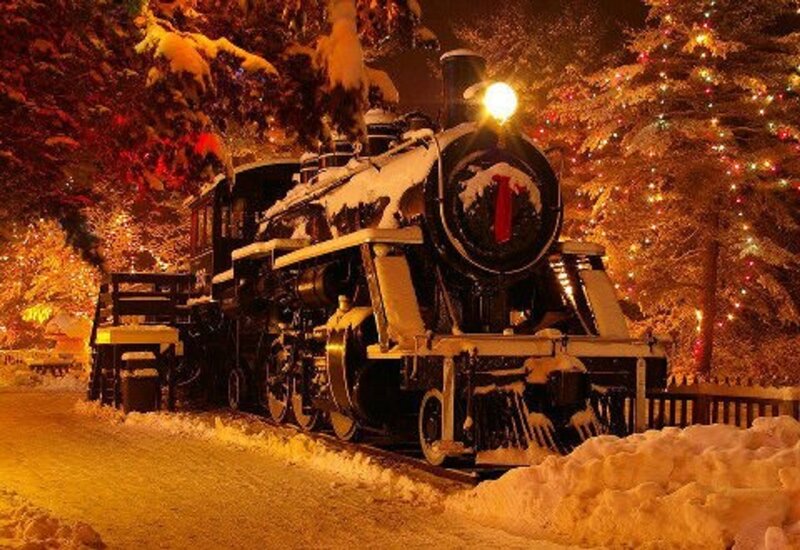 Steam Train in Snow — Yellow, Festive