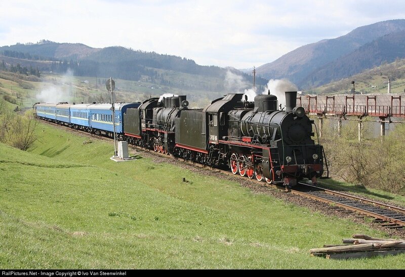 Steam Train in Valley — Green
