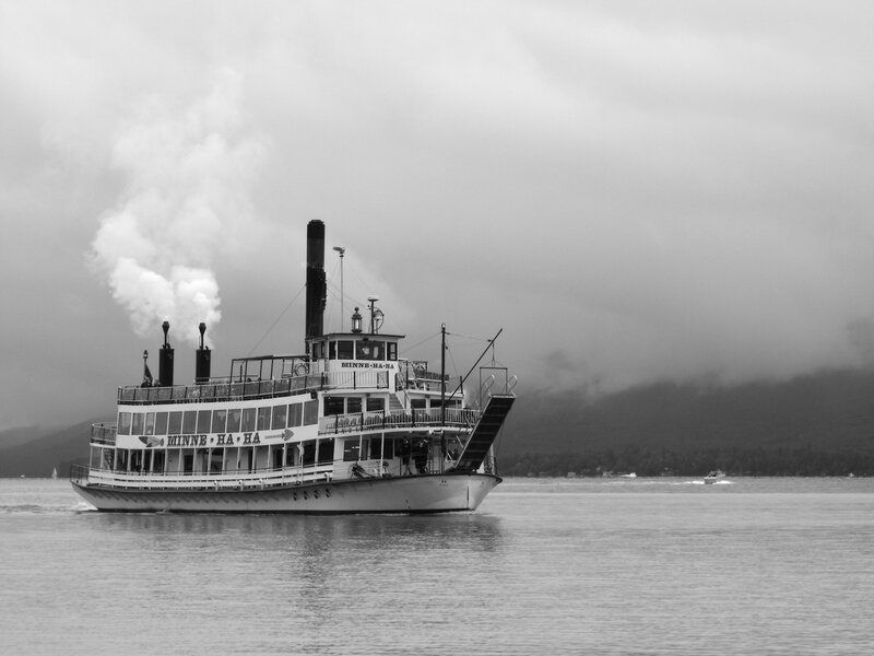 Steamboat on Lake — Black