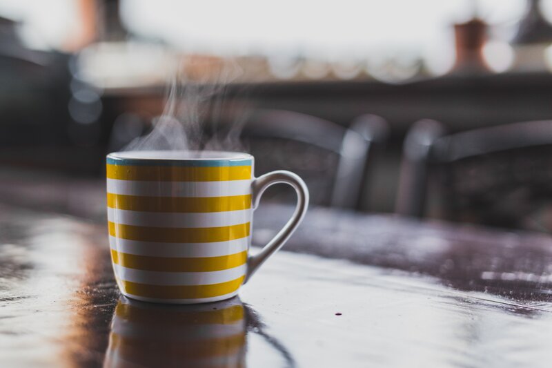 Steaming Coffee Mug — Yellow