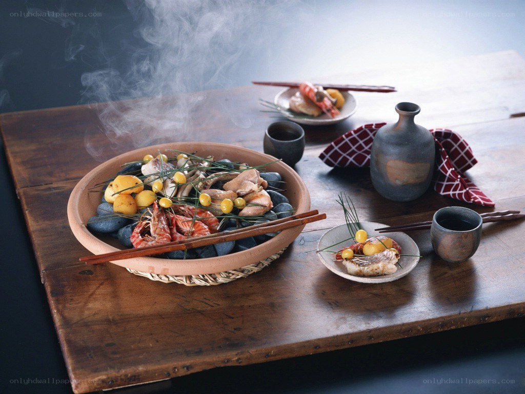 Steaming Japanese seafood dish