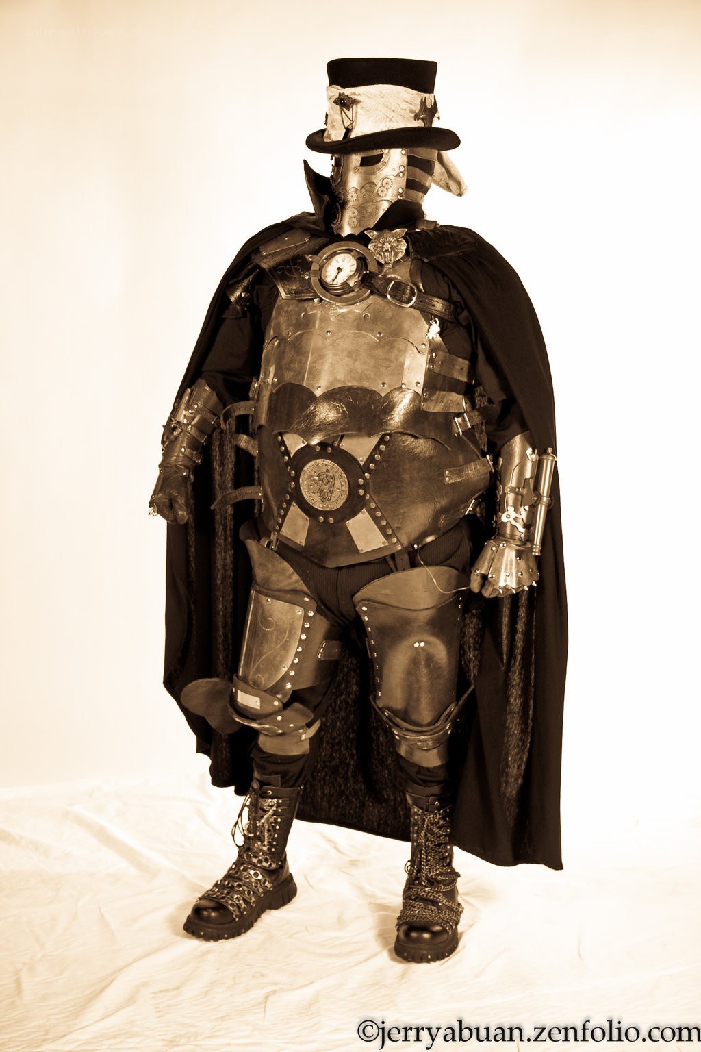 steampunk armored figure