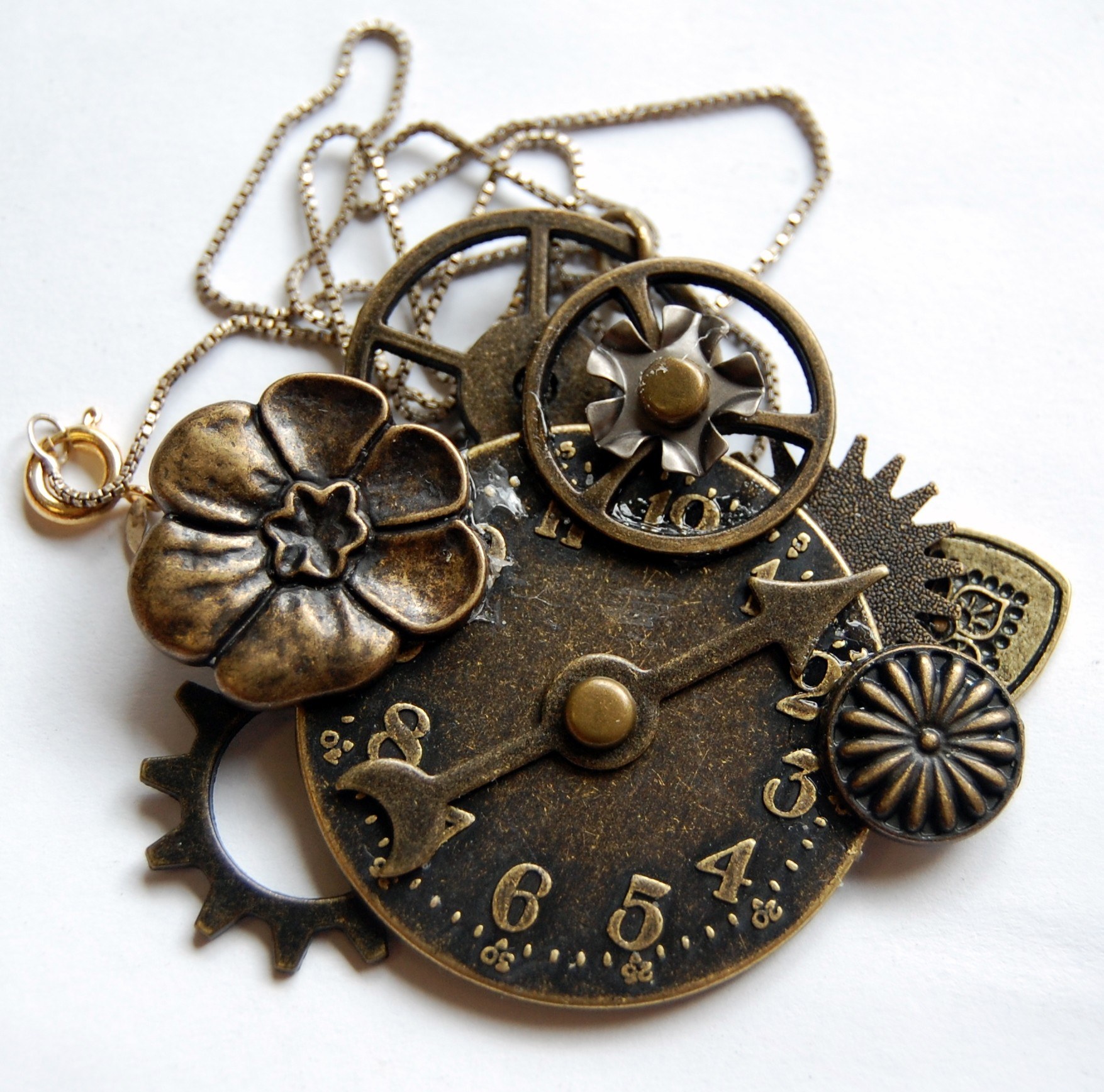 steampunk clock pendant