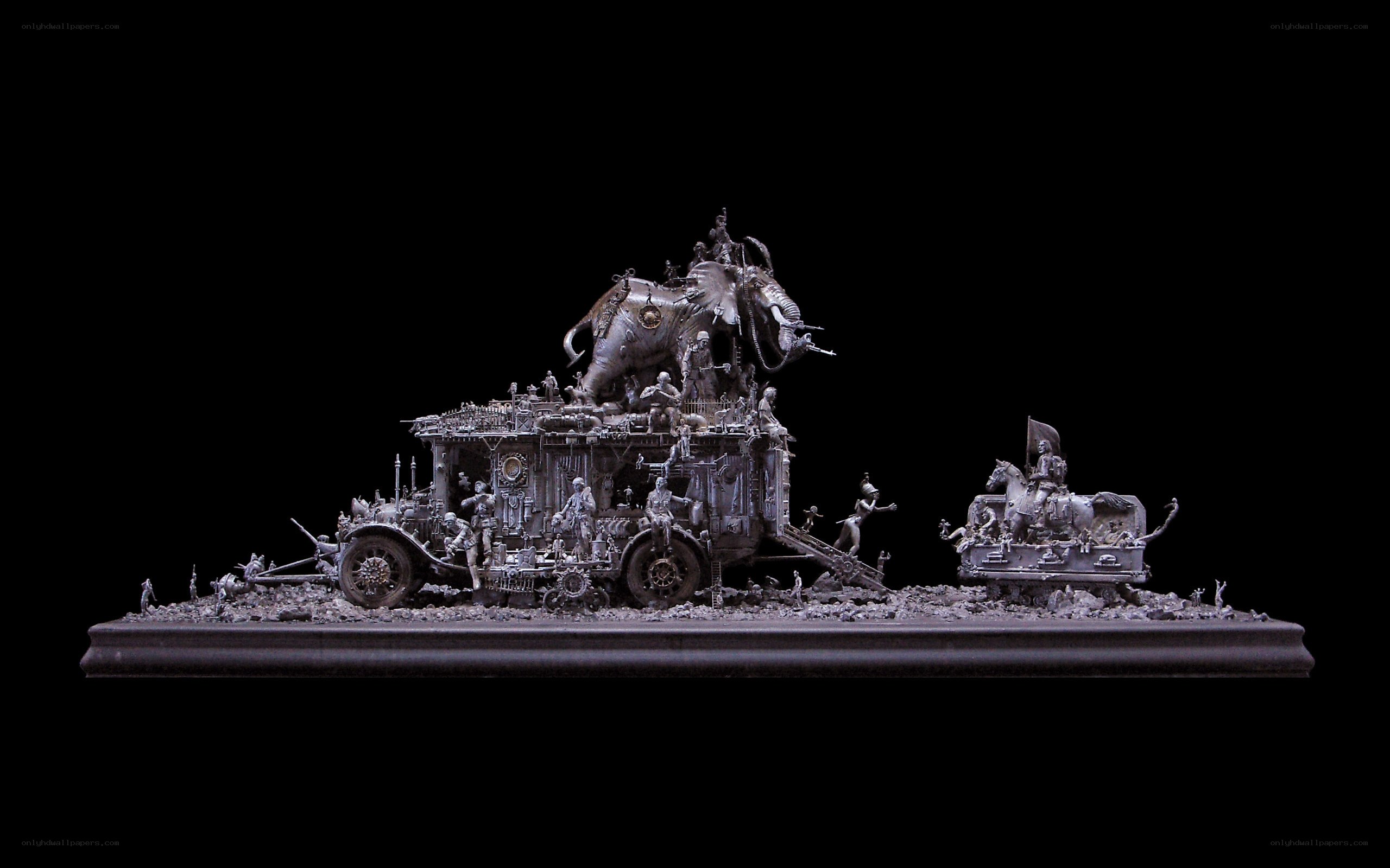 Steampunk war machine sculpture