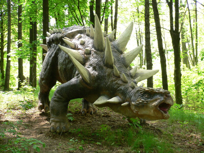 Stegosaurus Statue